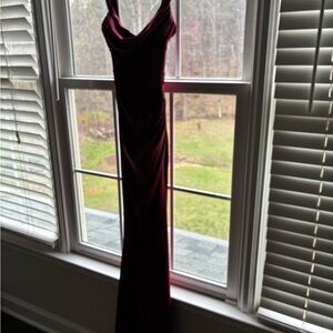 Windsor Burgundy Maxi Dress